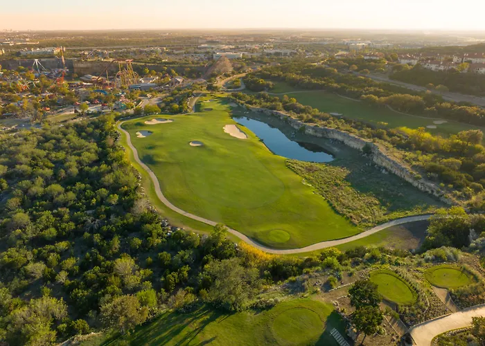 Signia By Hilton La Cantera & SpaSpa Hotel